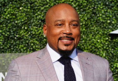 New York - 27 Ağustos 2018: Daymond John, köpekbalığı Tank iş girişimci ve co-star of Abcs vurmak göstermek, bize gece Ulusal Tenis Merkezi New York'ta açılış açık kırmızı halı önce 2018