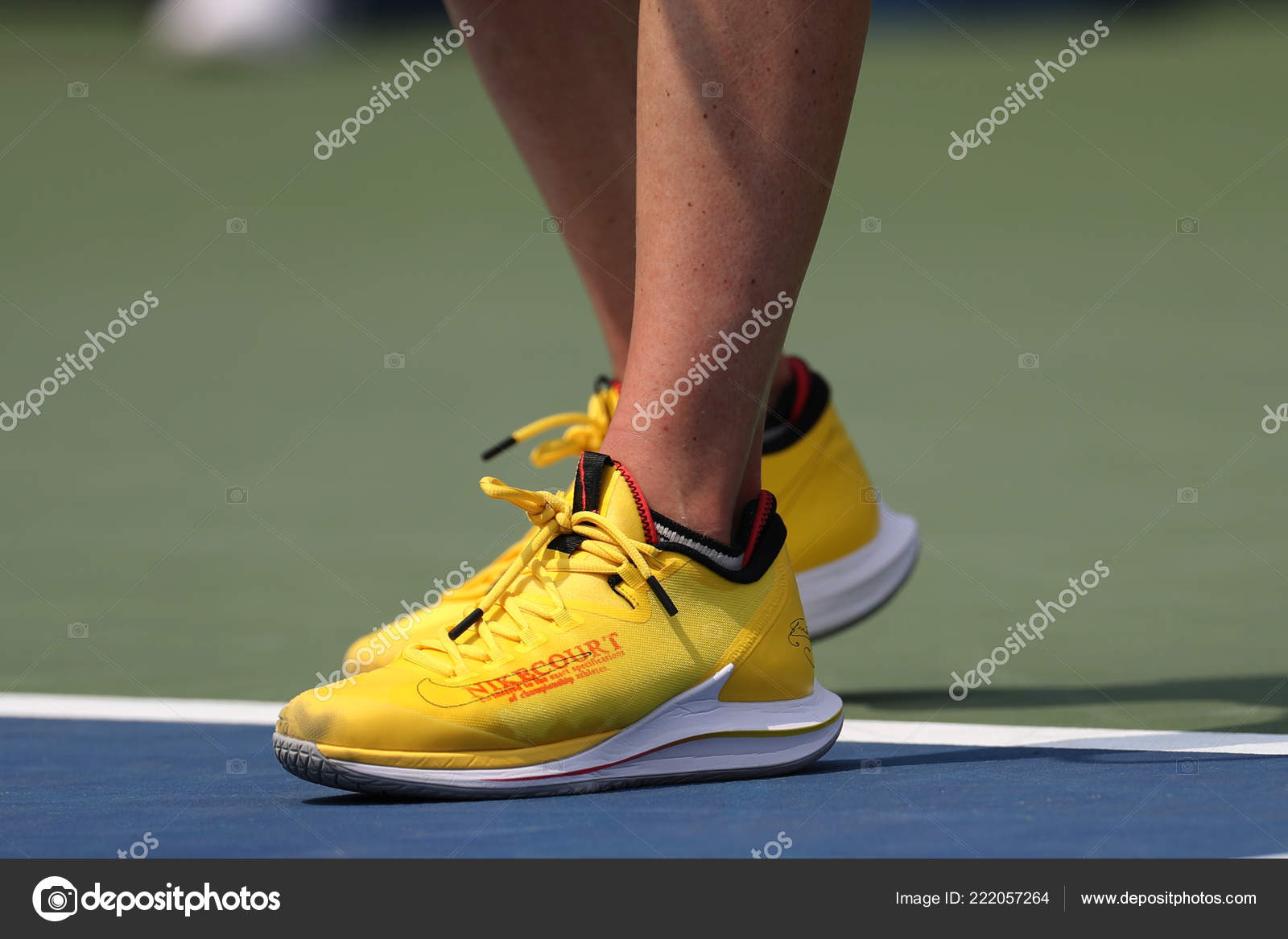 customize nike tennis shoes