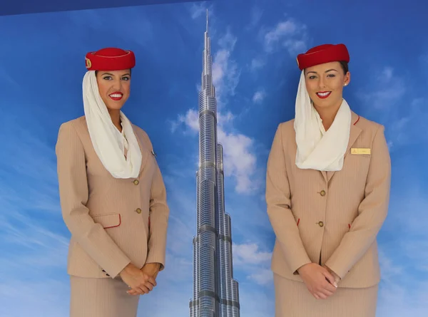 Nova Iorque Setembro 2018 Comissários Bordo Emirates Airlines Estande Emirates — Fotografia de Stock