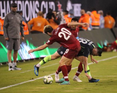 Doğu Rutherford, Nj - 25 Temmuz 2018: Adam Lallana #20 Liverpool FC Manchester City karşı eylem sırasında 2018 Metlife Stadyumu'nda Uluslararası Champions Cup oyunu