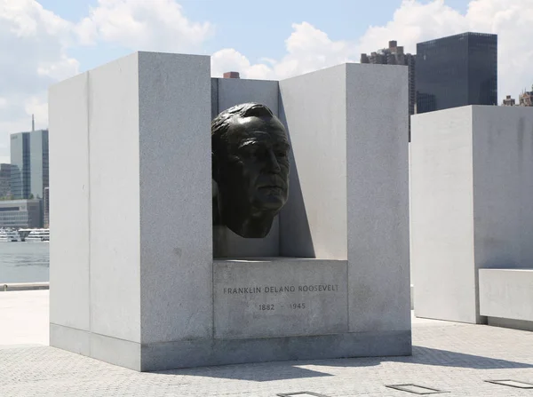 2018年8月8日 富兰克林 罗斯福四自由公园位于纽约罗斯福岛 它庆祝他在1941年国情咨文中阐述的四项自由 — 图库照片