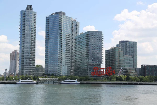 New York August 2018 Long Island City Waterfront Landmark Pepsi — Stock Photo, Image