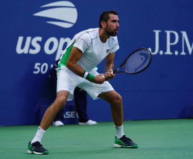 New York - 3 Eylül 2018: Grand Slam şampiyonu Marin Cilic Hırvatistan onun 2018 sırasında eylem Billie Jean King Ulusal tenis merkezi 16 maçın bize açık yuvarlak 