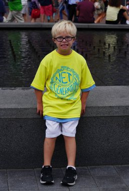 New York - 1 Eylül 2018: 2018 bize açık atletleri dostum kadar tenis gönüllü. Dostum kadar tenis bireyler Down sendromu ile tenis spor öğrenme fırsatını hizmet etmek için var