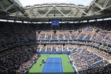 New York - 1 Eylül 2018: Arthur Ashe Stadyumu Billie Jean King Ulusal Tenis Merkezi New York'ta 2018 US Open turnuvası sırasında