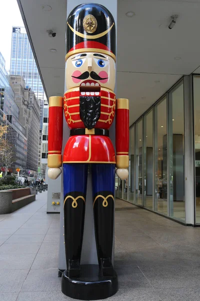 New York November 2018 Wooden Nutcracker Christmas Decoration Midtown Manhattan — Stock Photo, Image