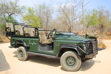 Sabi kum oyun rezerv, Güney Afrika'da bulunan Singita lodge, Hazyview, Güney Afrika - 30 Eylül 2018: Safari araç
