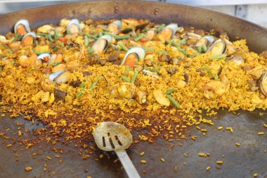 İspanyol paella herşey dahil resort servis