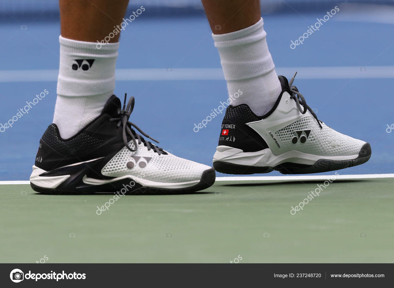 stan wawrinka shoes