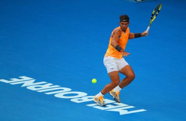Melbourne, Avustralya - 24 Ocak 2019: 2019 Avustralya Açık Melbourne Park on yedi kez Grand Slam şampiyonu İspanya Rafael Nadal eylem sırasında onun yarı final maç 