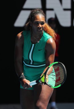 Melbourne, Avustralya - 23 Ocak 2019: 23 kez Grand Slam şampiyonu Serena Williams eylem onun çeyrek final maçında 2019 Avustralya Açık Melbourne park sırasında Amerika Birleşik Devletleri 