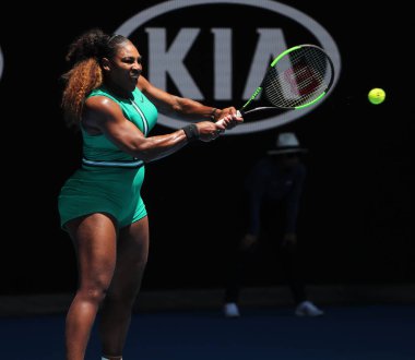 Melbourne, Avustralya - 23 Ocak 2019: 23 kez Grand Slam şampiyonu Serena Williams eylem onun çeyrek final maçında 2019 Avustralya Açık Melbourne park sırasında Amerika Birleşik Devletleri 