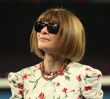 Melbourne, Avustralya - 23 Ocak 2019: Anna Wintour 2019 onur genel yayın yönetmeni Vogue dergisi Avustralya Açık sırasında kadın yarı final maç Rod Laver Arena'da Melbourne Park 