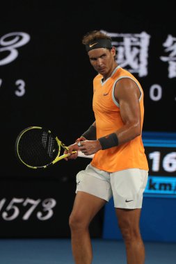 Melbourne, Avustralya - 24 Ocak 2019: 2019 Avustralya Açık Melbourne Park on yedi kez Grand Slam şampiyonu İspanya Rafael Nadal eylem sırasında onun yarı final maç