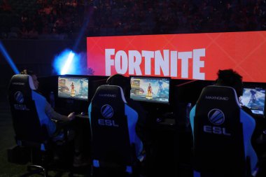 Melbourne, Avustralya - 27 Ocak 2019: Fortnite yaz Smash Avustralya Açık 2019 içinde Melbourne sırasında yüzlerce Fortnite oyuncular rekabet. Epic Games tarafından geliştirilen ve 2017 yılında yayımlanan bir online video oyunu Fortnite olduğunu