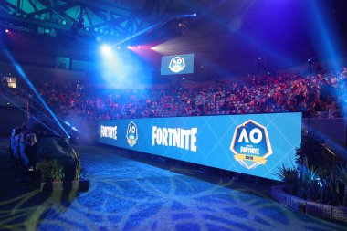 Melbourne, Avustralya - 27 Ocak 2019: Fortnite yaz Smash Avustralya Açık 2019 içinde Melbourne sırasında yüzlerce Fortnite oyuncular rekabet. Epic Games tarafından geliştirilen ve 2017 yılında yayımlanan bir online video oyunu Fortnite olduğunu