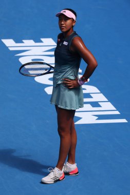 MELBOURNE, AUSTRALYA - 24 Ocak 2019: Grand Slam şampiyonu Japon Naomi Osaka, Melbourne Park 'taki 2019 Avustralya Açık' ta oynanan yarı final karşılaşmasında