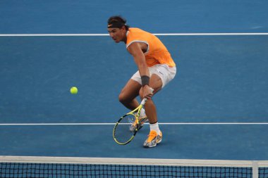 Melbourne, Avustralya - 24 Ocak 2019: 2019 Avustralya Açık Melbourne Park on yedi kez Grand Slam şampiyonu İspanya Rafael Nadal eylem sırasında onun yarı final maç