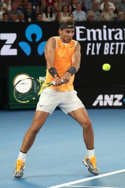 Melbourne, Avustralya - 24 Ocak 2019: 2019 Avustralya Açık Melbourne Park on yedi kez Grand Slam şampiyonu İspanya Rafael Nadal eylem sırasında onun yarı final maç
