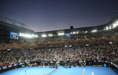 Melbourne, Avustralya - 24 Ocak 2019: Rod Laver arena 2019 sırasında aynı Melbourne Park Avustralyalı Tenis Merkezi Avustralya açık. 1988'den beri Avustralya Açık Ana mekanı oldu 
