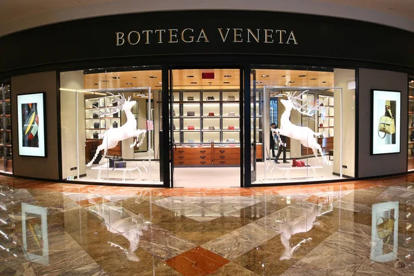 マンハッタンのニューヨーク市のブルック フィールドの場所のニューヨーク 2018 ボッテガ ヴェネタ店 ボッテガ ヴェネタはイタリア高級品やファッション性の高いブランド — ストック写真