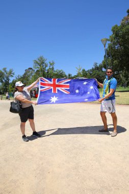 Melbourne, Avustralya - 26 Ocak 2019: Tanımlanamayan aile Avustralya Avustralya gününde Kings etki alanı Gardens Melbourne kutluyor