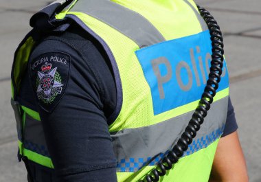 Melbourne, Avustralya - 26 Ocak 2019: Victoria polis omuz yama. Victoria Emniyet Müdürlüğü Melbourne 2019 Avustralya günü yürüyüşü sırasında güvenlik sağlar 