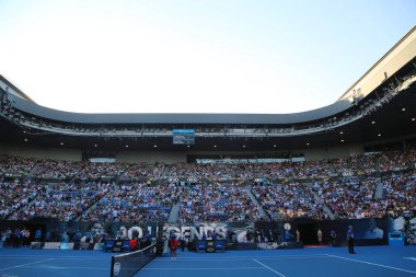Melbourne, Avustralya - 24 Ocak 2019: Rod Laver arena 2019 sırasında aynı Melbourne Park Avustralyalı Tenis Merkezi Avustralya açık. 1988'den beri Avustralya Açık Ana mekanı oldu