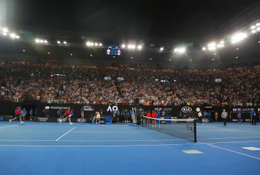 Melbourne, Avustralya - 24 Ocak 2019: Rod Laver arena 2019 sırasında aynı Melbourne Park Avustralyalı Tenis Merkezi Avustralya açık. 1988'den beri Avustralya Açık Ana mekanı oldu
