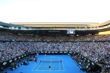 Melbourne, Avustralya - 24 Ocak 2019: Rod Laver arena 2019 sırasında aynı Melbourne Park Avustralyalı Tenis Merkezi Avustralya açık. 1988'den beri Avustralya Açık Ana mekanı oldu