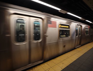 NYC metro araba hareket