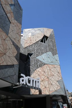 Melbourne, Avustralya - 22 Ocak 2019: Melbourne'deki Federasyon Meydanı'nda Avustralya Hareketli Görüntü Merkezi. Yerel halk ve ziyaretçiler için popüler site, aynı zamanda Fed Meydanı olarak bilinen 2002 yılında açıldı