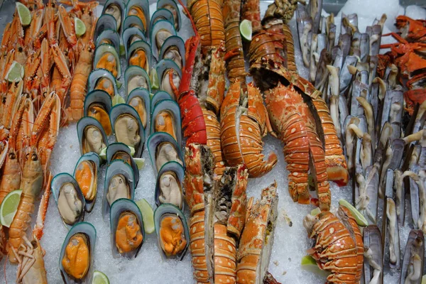 Variedad Mariscos Sobre Hielo —  Fotos de Stock