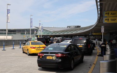 New York- 14 Mart 2019: New York'taki John F Kennedy Uluslararası Havaalanı'nda Jetblue Terminal 5. Jfk, 4 pisti ve 8 terminali ile dünyanın en büyük havaalanlarından biridir.