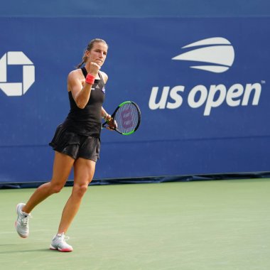 New York - 27 Ağustos 2018: Profesyonel tenisçi Kathinka Von Deichmann, Billie Jean King Ulusal Tenis Merkezi'nde düzenlenen 2018 Abd Açık'taki ilk tur maçında Liechtenstein'dan 