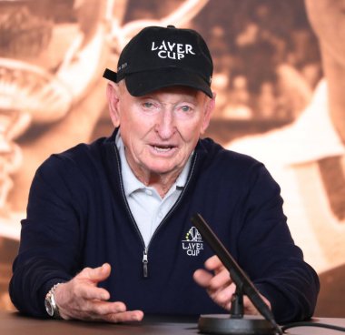 Melbourne, Avustralya - 23 Ocak 2019: Grand Slam şampiyonu Rod Laver Melbourne'de düzenlenen 2019 Avustralya Açık tenis şampiyonasında basın toplantısı düzenledi.