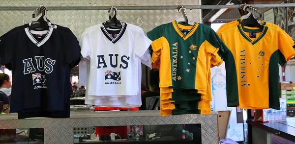 墨尔本 澳大利亚 2019年1月24日 澳大利亚纪念品在墨尔本维多利亚女王市场展出 它是南半球的主要地标和最大的露天市场 — 图库照片