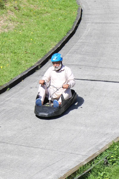 Rotorua Nowa Zelandia Lutego 2019 Odwiedzający Jeździ Skyline Rotorua Luge — Zdjęcie stockowe