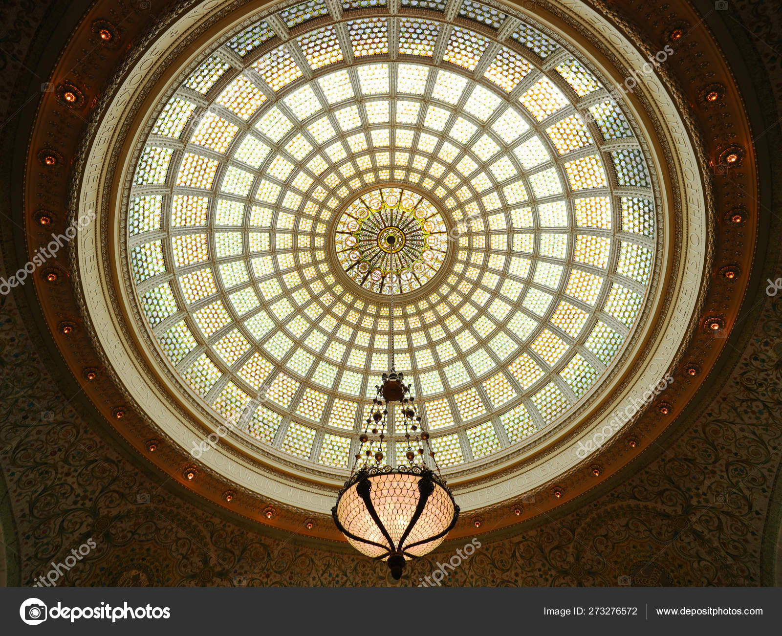 Chicago Illinois May 2019 Worlds Largest Tiffany Glass Dome