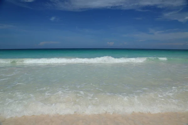 Una Hermosa Playa Del Caribe Harbor Island Bahamas — Foto de Stock