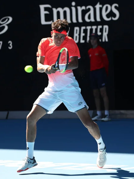 メルボルン オーストラリア 2019年1月27日 2019年オーストラリア オープンファイナリストのエミリオ アメリカ がメルボルン パークで行われた男子シングルスの試合中に活躍 — ストック写真