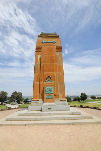 澳大利亚圣基尔达 2019年1月25日 圣基尔达切纳塔夫战争纪念馆 塞内塔夫最初是为纪念在第一次世界大战中服役的圣基尔达市的人而建造的 — 图库照片
