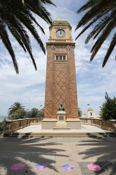 Kilda Australia Enero 2019 Torre Del Reloj Busto Bronce Conmemoran —  Fotos de Stock