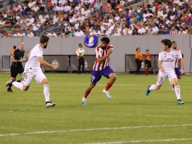 Doğu RUTHERFORD, NJ - 26 Temmuz 2019: Atletico de Madrid 'den Diego Costa MetLife Stadyumu' nda oynanan 2019 Uluslararası Şampiyonlar Kupası 'nda Real Madrid' e karşı maç yapıyor. Real Madrid 3-7 yenildi