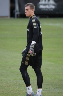 East Rutherford, Nj - 25 Temmuz 2019: Metlife stadyumunda düzenlenen 2019 Uluslararası Şampiyonlar Kupası'nda Atletico de Madrid ile oynanacak maç öncesi antrenman sırasında Real Madrid'den Andriy Lunin.