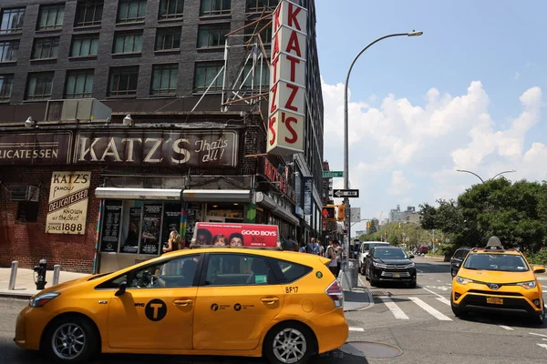 New York July 2019 Historical Katz Delicatessen Est 1888 Famous — Stock Photo, Image