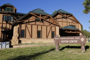 Bryce Canyon, Utah - 23 Eylül 2014: Utah Bryce Canyon Ulusal Parkı Ziyaretçi Merkezi 