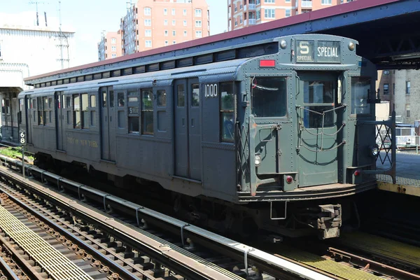 Brooklyn New York Juni 2015 Vintage Subway Car Bij Brighton — Stockfoto
