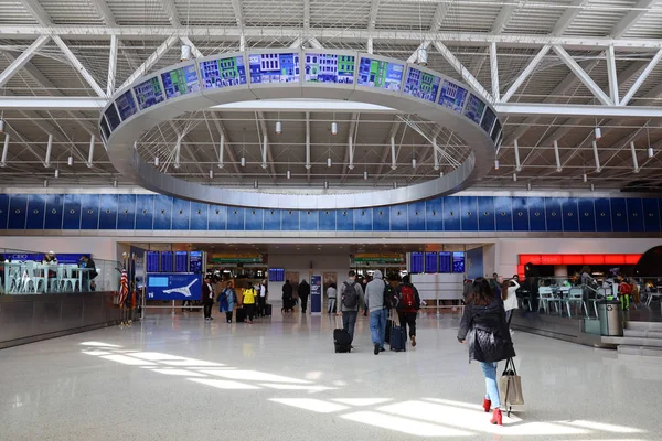 New York Březen 2019 Uvnitř Jetblue Terminal Mezinárodním Letišti Johna — Stock fotografie