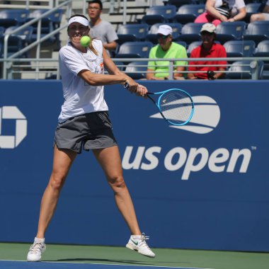 New York - 20 Ağustos 2019: New York'taki Billie Jean King Ulusal Tenis Merkezi'nde 2019 Abd Açık'ta Rusya'dan beş kez Grand Slam Şampiyonu Maria Sharapova
